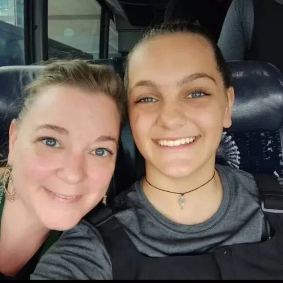 No No Nannette Live Show Notification - Picture 3 of 13